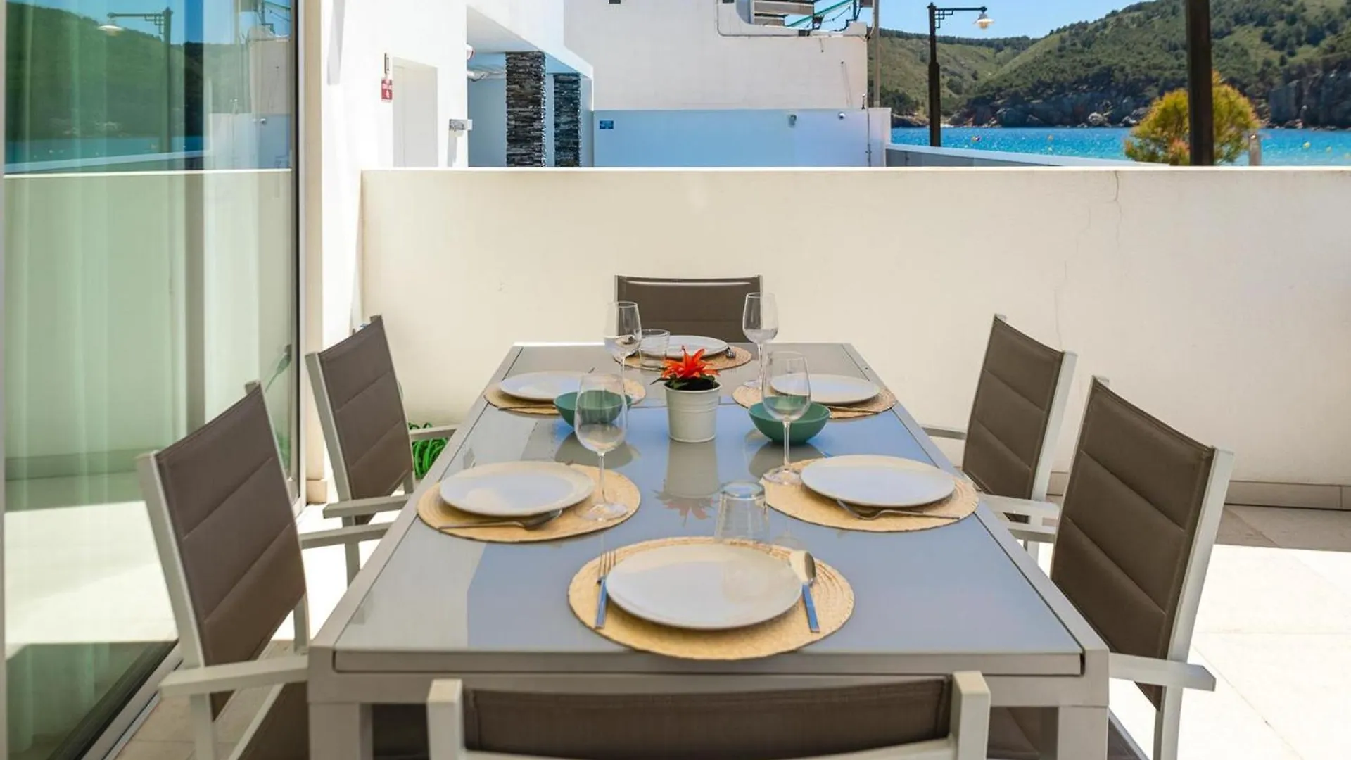 Appartement Ref. Montgo Platja 2: Magnifico Apartamento A Pie De Playa En Cala Montgo ! - Es-325-26 Torroella de Montgrí Spanje