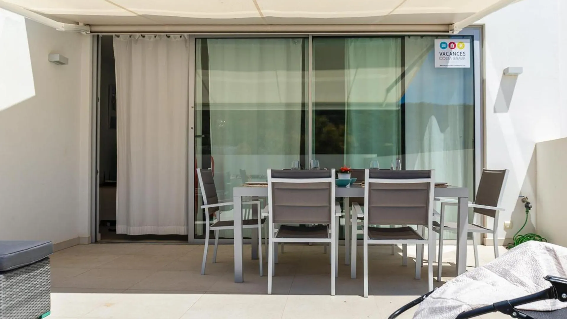 Appartement Ref. Montgo Platja 2: Magnifico Apartamento A Pie De Playa En Cala Montgo ! - Es-325-26 Torroella de Montgrí
